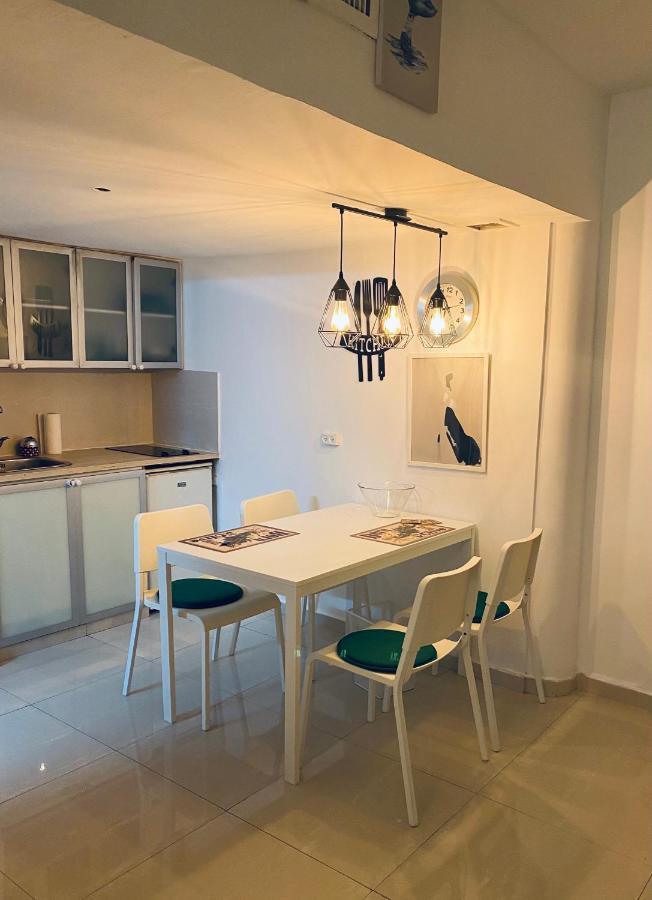 Herzelia Sunny Sea View Studio 아파트 외부 사진