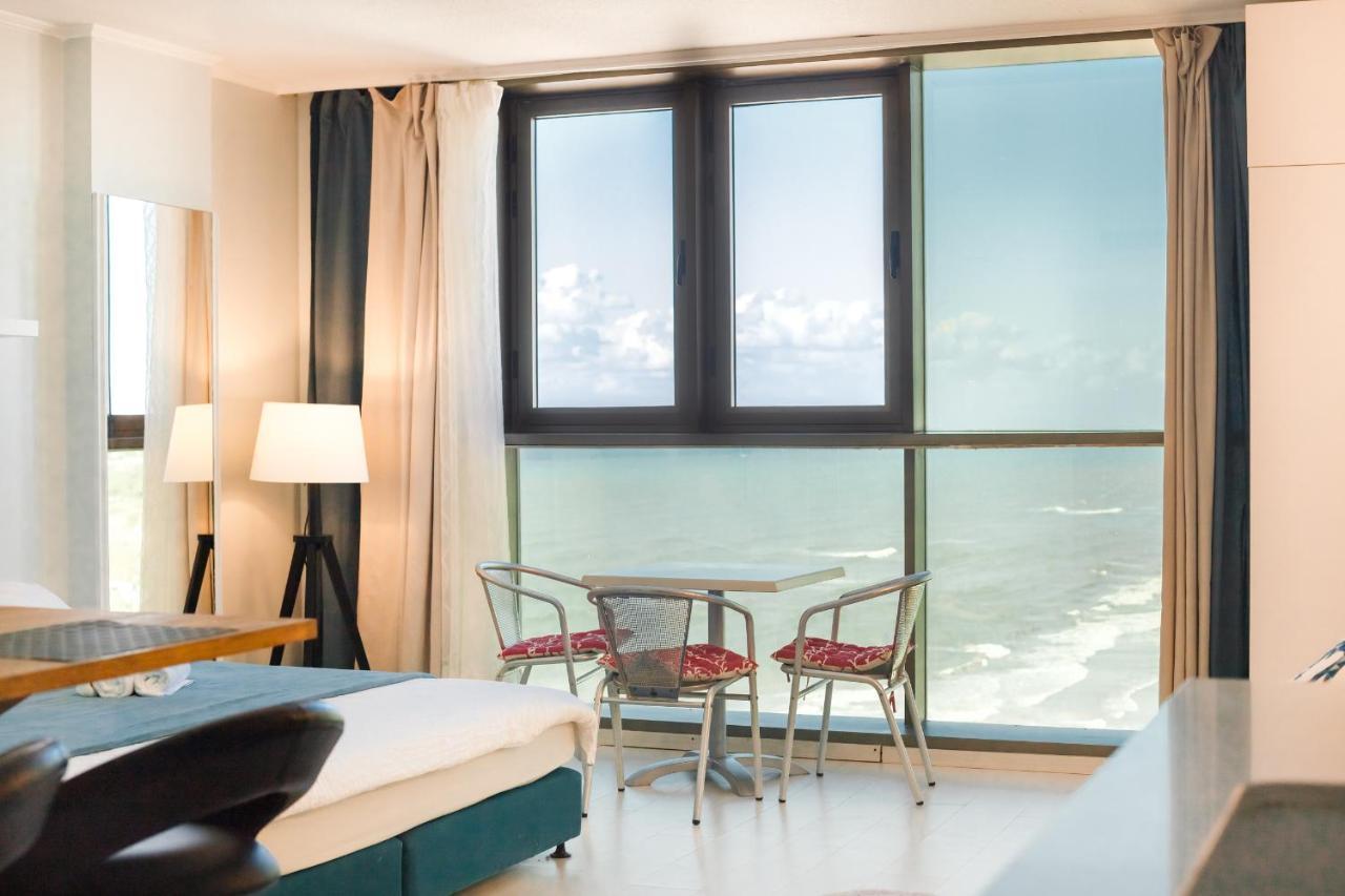 Herzelia Sunny Sea View Studio 아파트 외부 사진